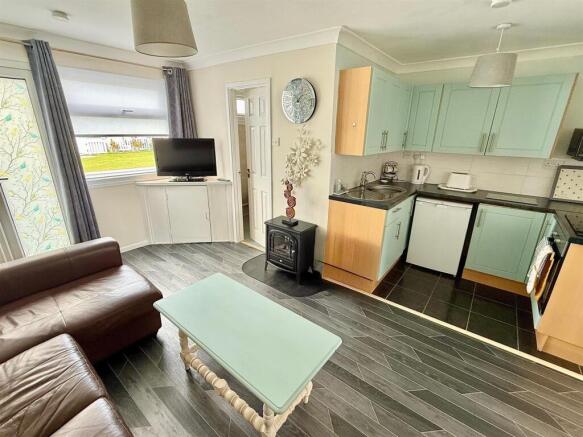 Open Plan Living Room/Dining Area