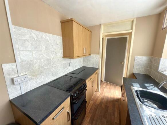 KITCHEN AREA.jpg