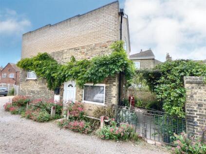 Alexandra Road, Lowestoft, Suffolk, NR32