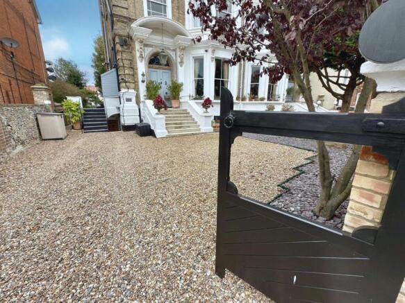 PARKING AREA SHARED.jpg