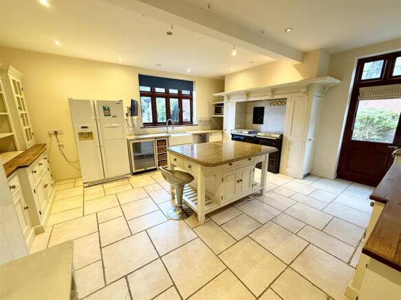 kitchen breakfast room