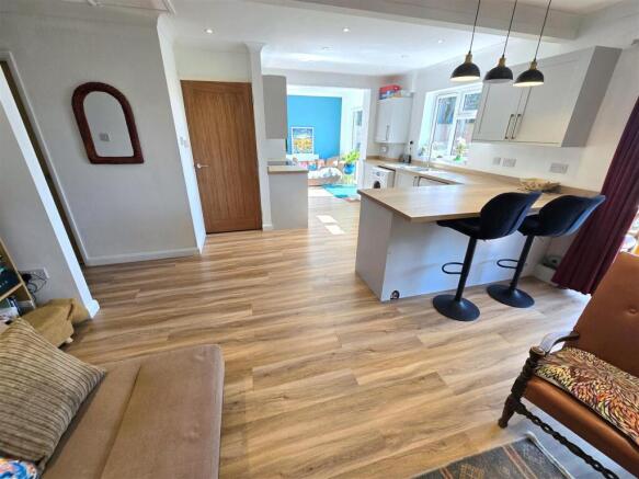 Lounge/Diner/Kitchen