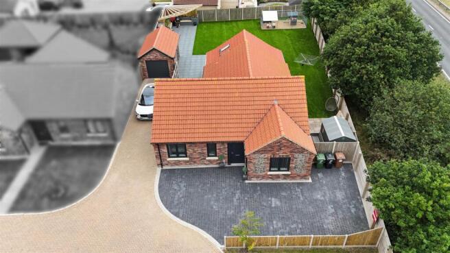 30 Lowestoft drone