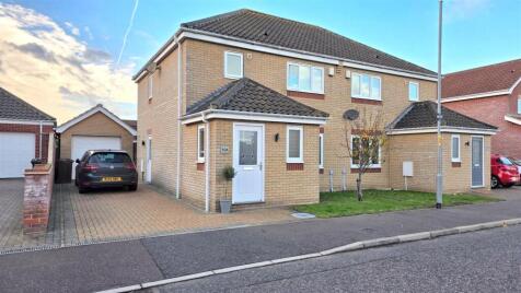 Kings Drive, Bradwell