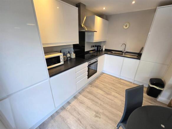 Lounge/Diner/Kitchen