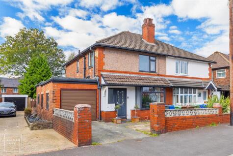 Hanover Street, Leigh, WN7