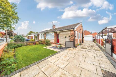 Harris Drive, Bury, BL9