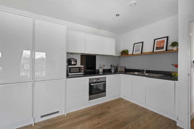 Lambourne House-14.jpg