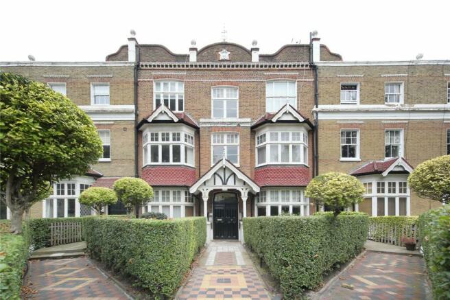 property in Manor Gardens, 
Larkhall Rise, SW4