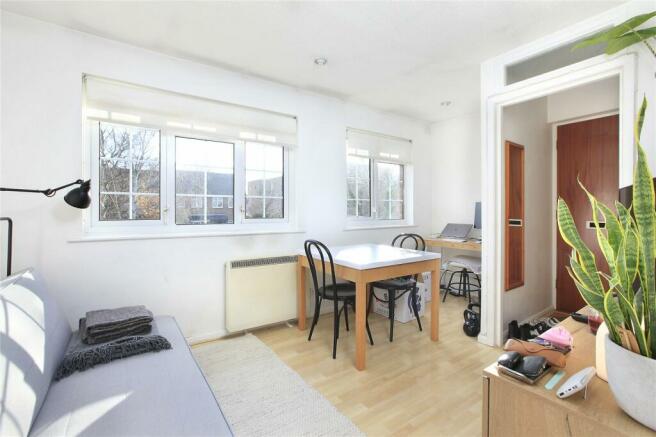 property in College Gardens, 
Tooting, SW17