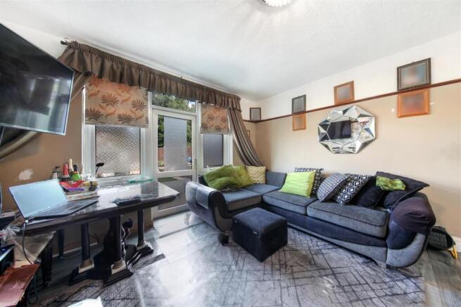 King Alfred Avenue - 8yZusJf9NmdpacXs8vsN.jpg