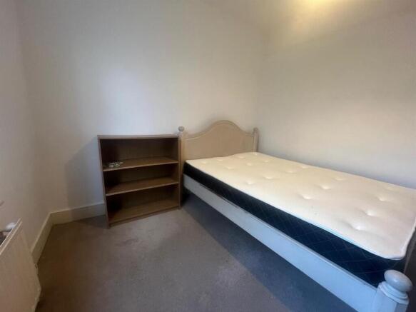 WhatsApp Image 2025-11-25 at 17.45.55 (1).jpeg