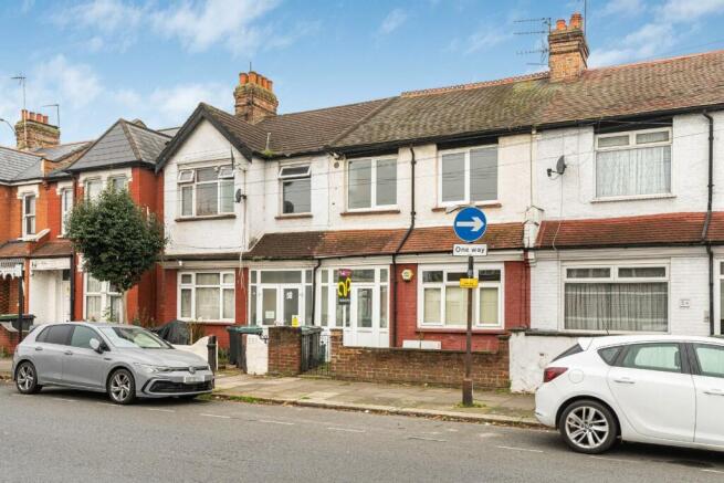 56b Boreham Road-10.jpg