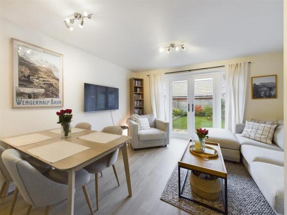 Living / Dining
