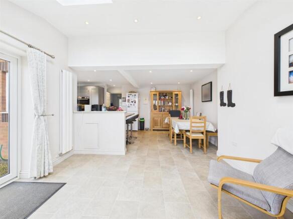 Kitchen / Diner