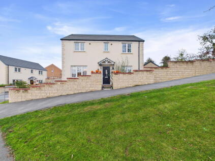 Lawrence Drive, Calne, SN11 8PD