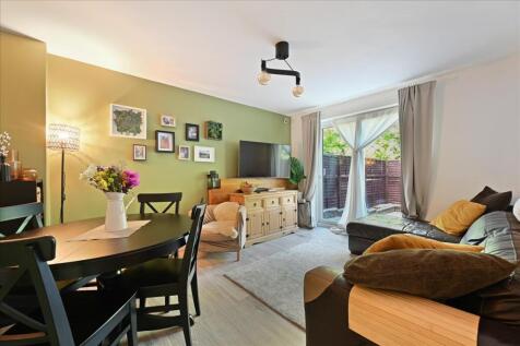 Summers Close, Wembley, HA9