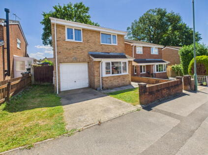 Bracken Close, Lydney