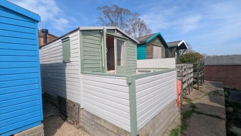 Victoria Esplanade, CO5