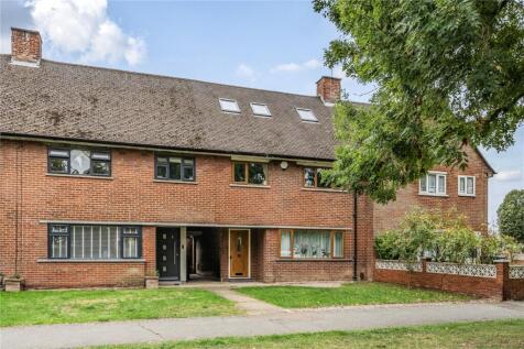 Cedar Road, Enfield, EN2