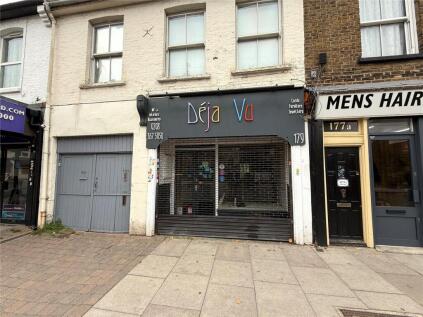 Chase Side, Enfield, EN2