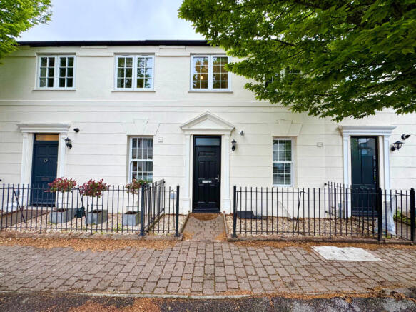 Old Court, Arbour Lane, Chelmsford, Essex, CM1 7U