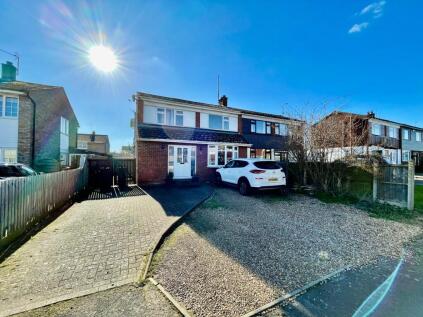 High View, Deanshanger, Milton Keynes, MK19