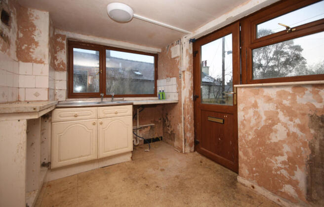 Kitchen 1 Tyn Radd Rhiwlas -5 T202505021532.jpg