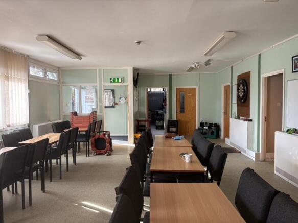 A3f179fb-1b51-4b62-9f80-a508362ab0a9 T202511031215.jpg