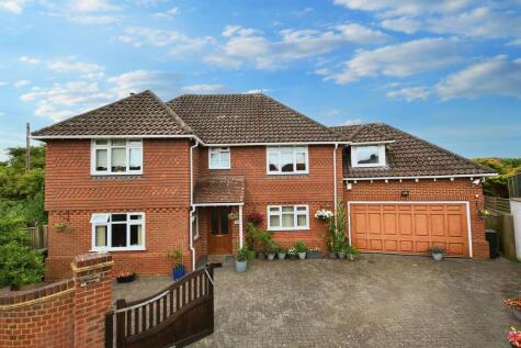 Kinneys Lane, Kennington, TN24