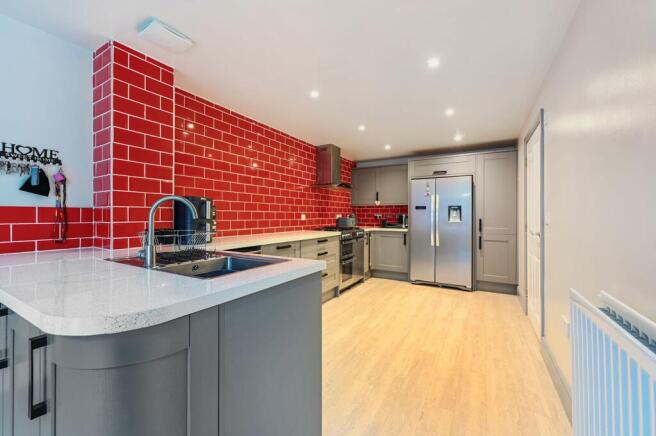 Kitchen / Dining room