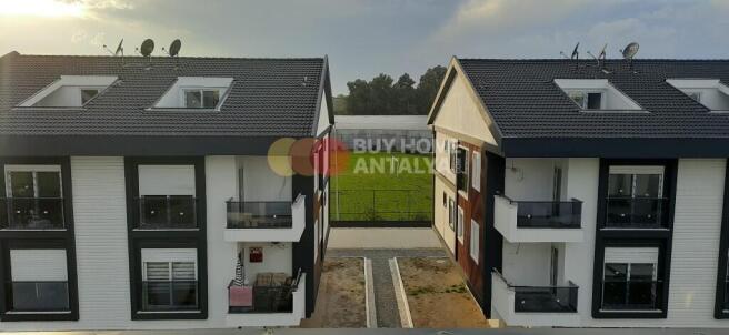 2 bedroom apartments