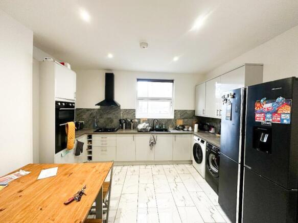 Kitchen/Lounge