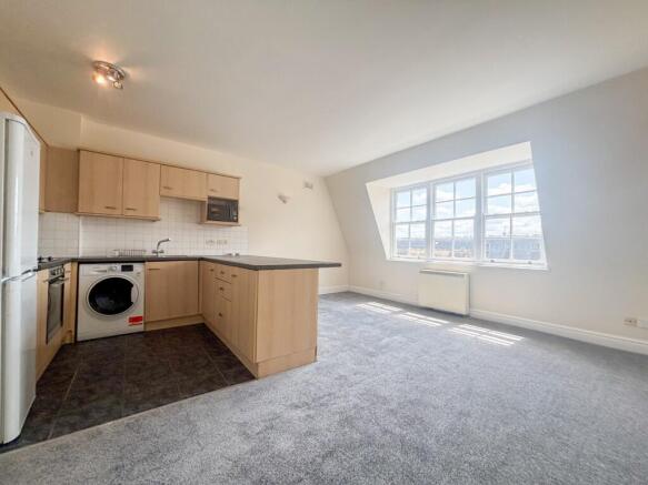 Kitchen/Reception Rm