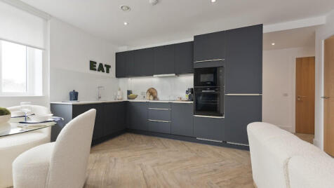 London, Towler Hamlets, London, E3 3ZZ