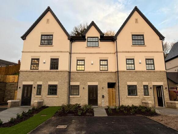 WhatsApp Image 2025-12-05 at 08.39.46 (2).jpeg