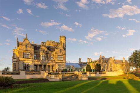 A charming Penthouse Apartment - Moreby Hall, York