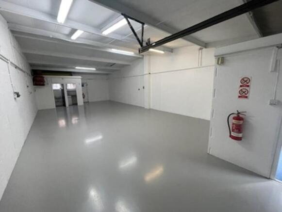 Interior 1.jpg