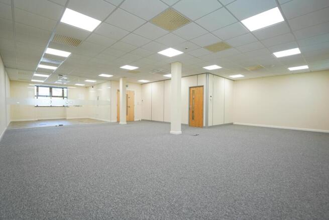 7 Olympus Court 6.jpg