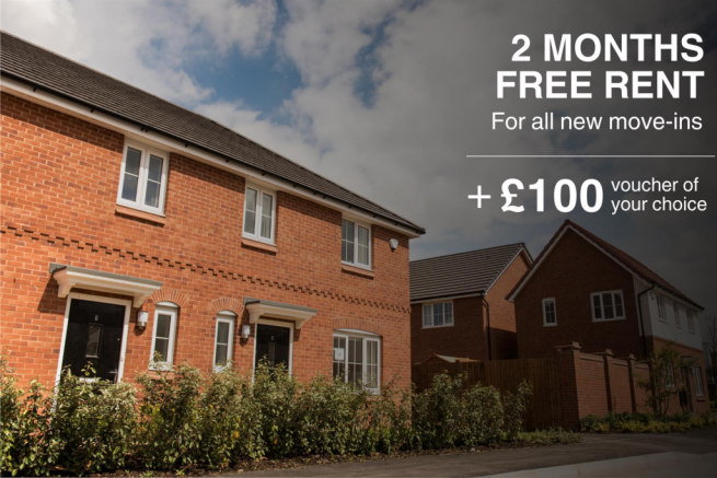 Dee - 2MRF & £100 Voucher.png
