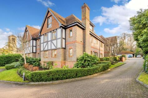 The Avenue, Tadworth