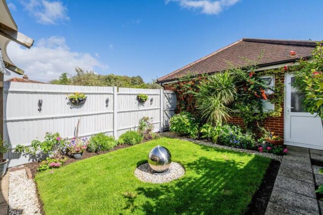 BUCKLAND ROAD (4).jpg