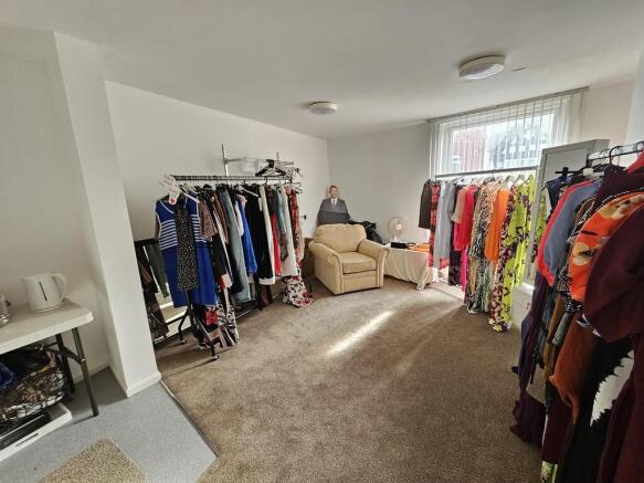 IMG-20241022-WA00...