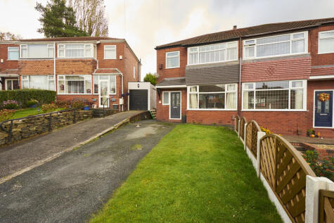 Towncroft Avenue, Middleton, M24 5DB