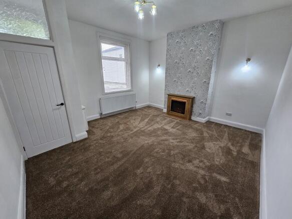 20250919_160317_r...