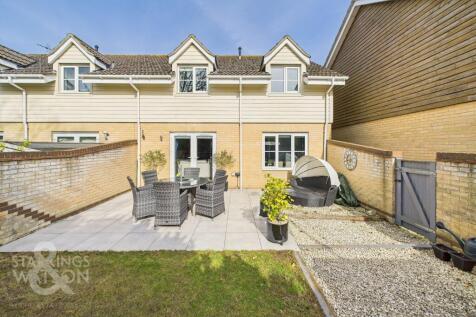 Hillside, Chedgrave, Norwich