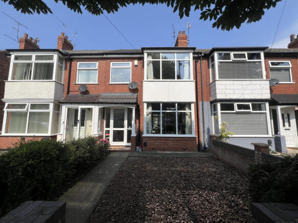 Modern 3 Bedroom Family Home with Loft Space