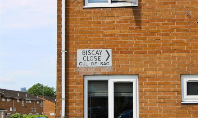 Biscay Close 3.jpg