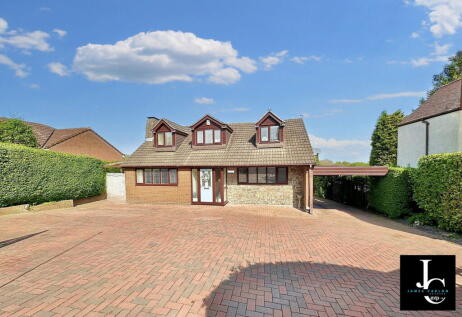 Llanjoy, West Road, Ketley Bank, TF2 0DJ