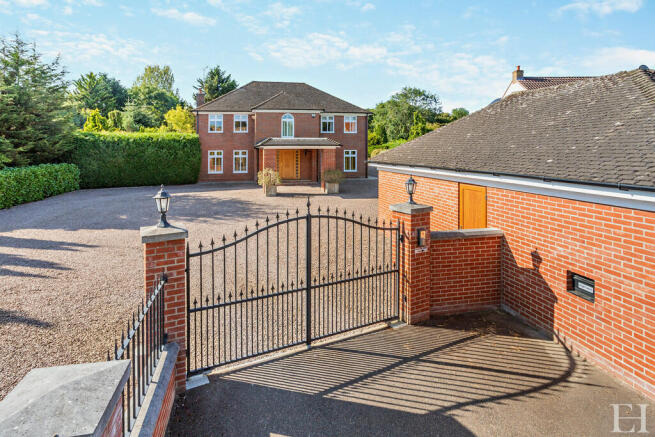 8617805-exteriorW...